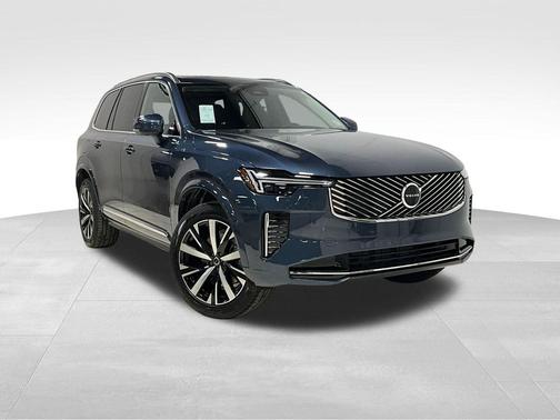 Denim Blue Metallic 2026 Volvo XC90 Core, B5 AWD Gas (mild hybrid), Gasoline, Bright, 7 Seats