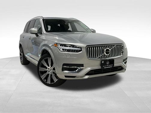 2023 Volvo XC90 Recharge Plug-In Hybrid T8 Ultimate Bright Theme 7-Seater