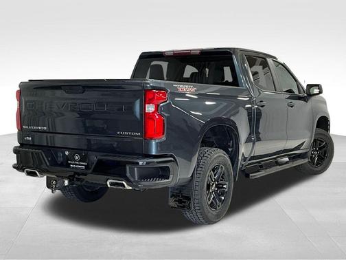 Shadow Gray Metallic 2019 Chevrolet Silverado 1500 Custom Trail Boss