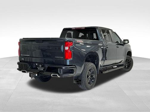 Shadow Gray Metallic 2019 Chevrolet Silverado 1500 Custom Trail Boss