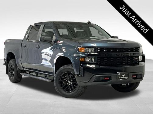 Shadow Gray Metallic 2019 Chevrolet Silverado 1500 Custom Trail Boss