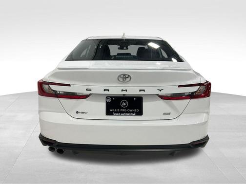 Ice Cap 2025 Toyota Camry SE