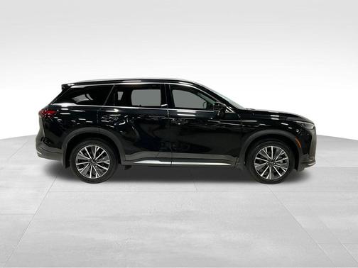 Mineral Black 2026 INFINITI QX60 LUXE AWD