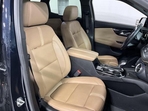 Midnight Blue Metallic 2020 Chevrolet Blazer Premier