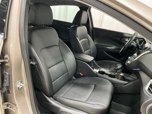 2024 Chevrolet Malibu 2LT