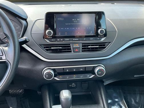 2024 Nissan Altima S FWD