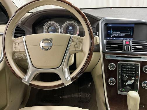 2012 Volvo XC60 3.2 Premier Plus