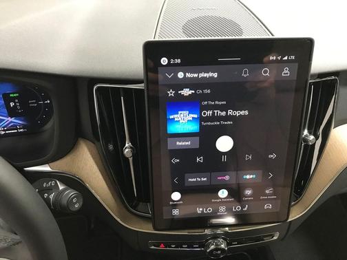 Forest Lake 2026 Volvo XC60 Plug-In Hybrid Plus, T8 AWD Electric/Gasoline, Dark