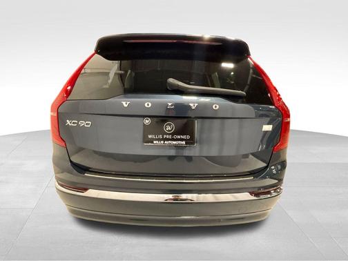 2024 Volvo XC90 Recharge Plug-In Hybrid T8 Ultimate Bright Theme 7-Seater