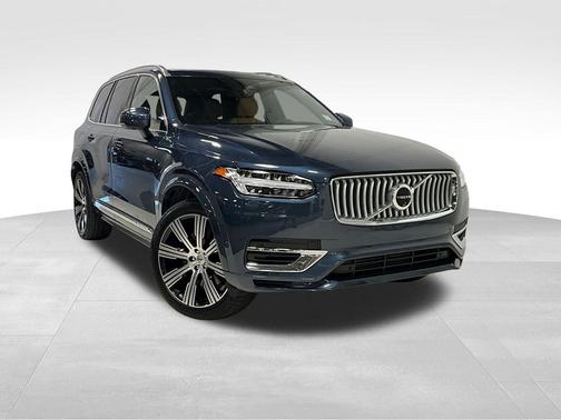 2024 Volvo XC90 Recharge Plug-In Hybrid T8 Ultimate Bright Theme 7-Seater