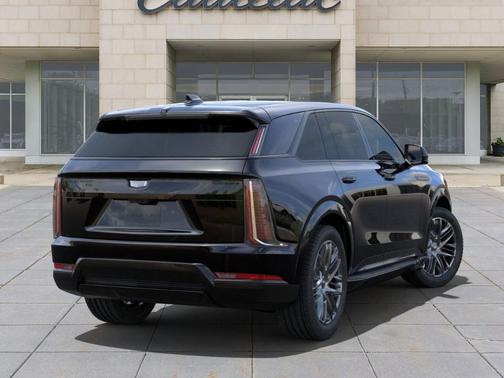 2025 Cadillac Escalade IQ 1