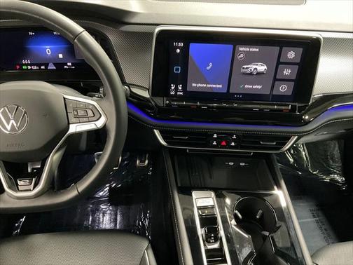 2025 Volkswagen Atlas Cross Sport 2.0T SEL Premium