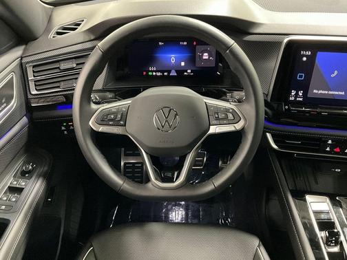 2025 Volkswagen Atlas Cross Sport 2.0T SEL Premium