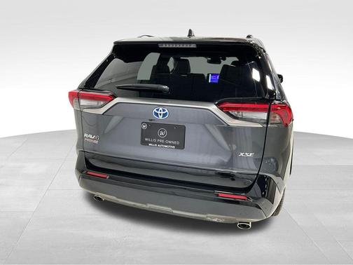 2024 Toyota RAV4 Prime XSE