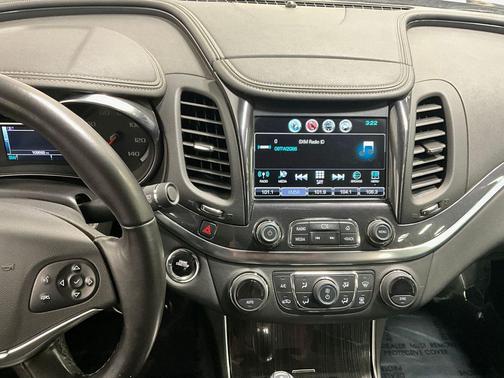 Mosaic Black Metallic 2019 Chevrolet Impala 1LT