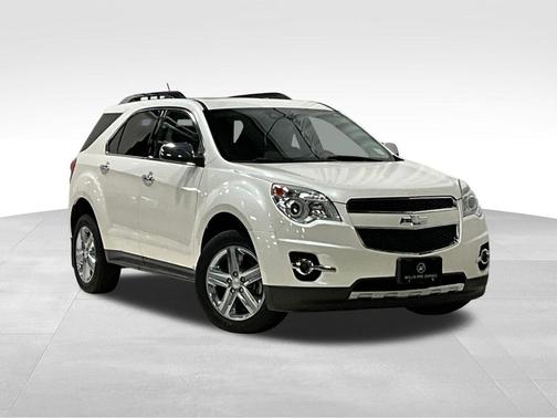 White Diamond Tricoat 2015 Chevrolet Equinox LTZ