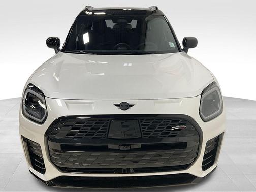 Nanuq White Metallic 2026 MINI Countryman Cooper S ALL4