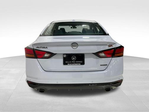2024 Nissan Altima SR VC-Turbo FWD