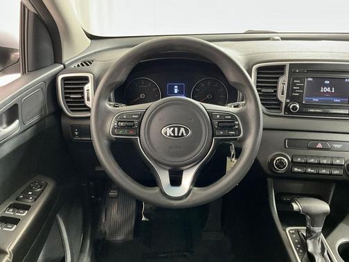 Sparkling Silver 2019 Kia Sportage LX