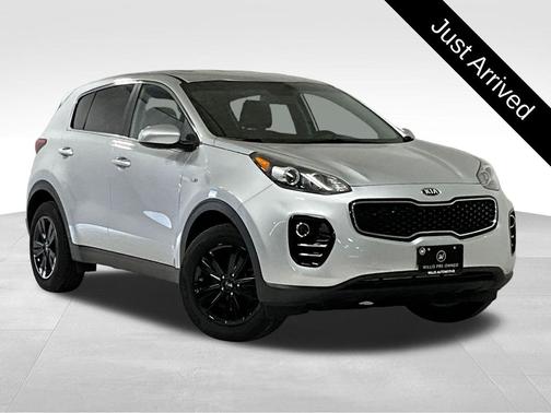 Sparkling Silver 2019 Kia Sportage LX