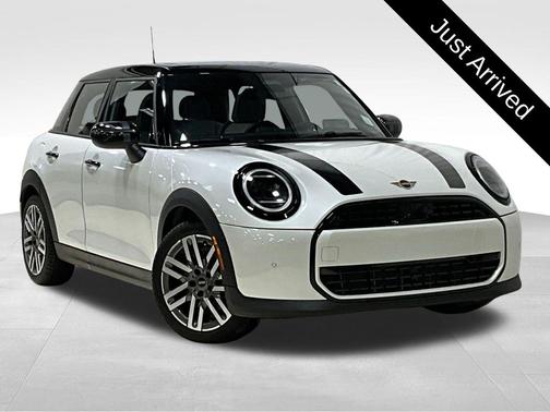 2025 MINI Hardtop Cooper