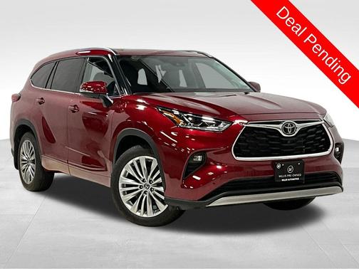 Ruby Flare Pearl 2021 Toyota Highlander Platinum