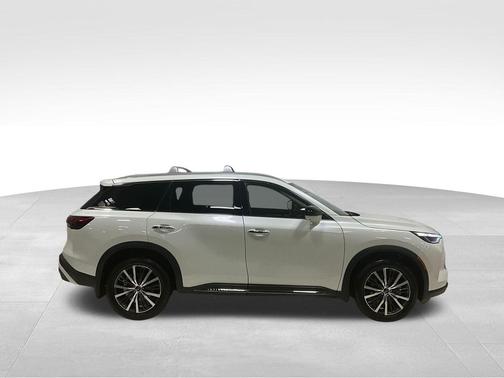 2025 INFINITI QX60 SENSORY