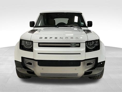 Fuji White 2025 Land Rover Defender 110 P400 X-Dynamic SE