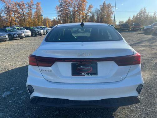 2022 Kia Forte LXS