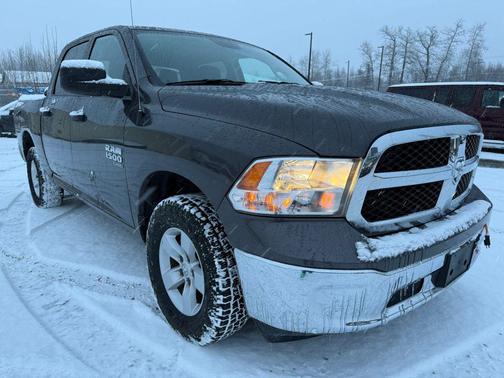 2022 RAM 1500 Classic SLT