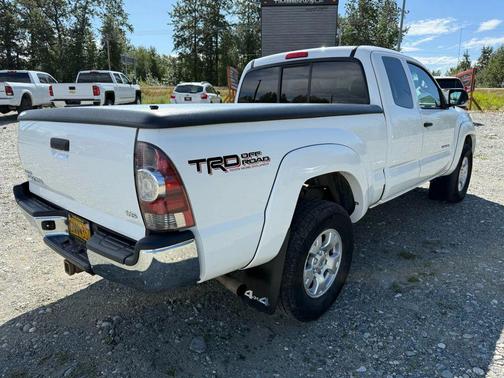 2013 Toyota Tacoma Base