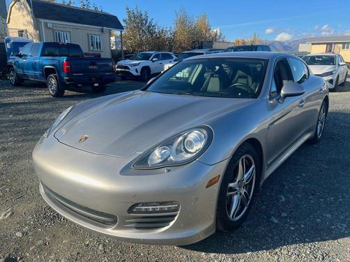 2012 Porsche Panamera 4