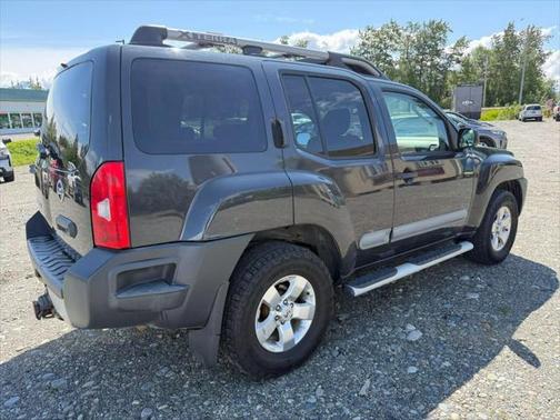 2011 Nissan Xterra S