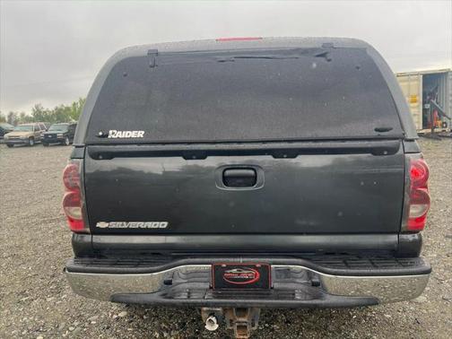 2004 Chevrolet Silverado 1500 LS Extended Cab