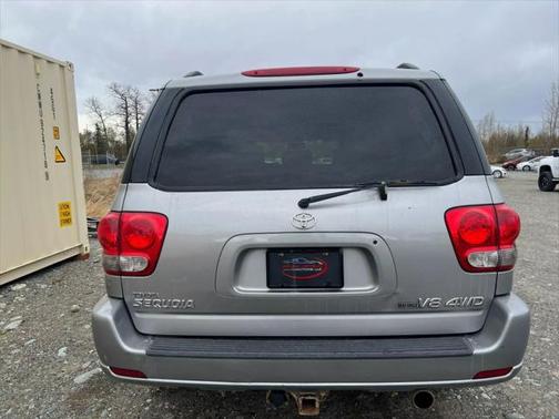 2006 Toyota Sequoia SR5