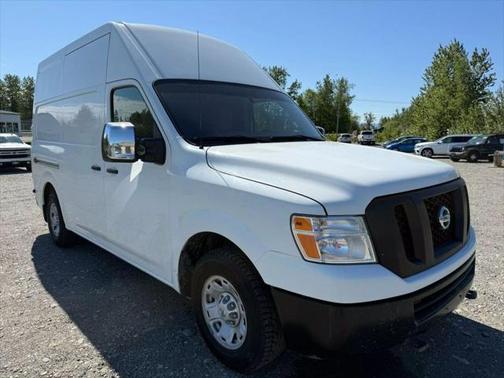 2015 Nissan NV Cargo NV2500 HD SV V8