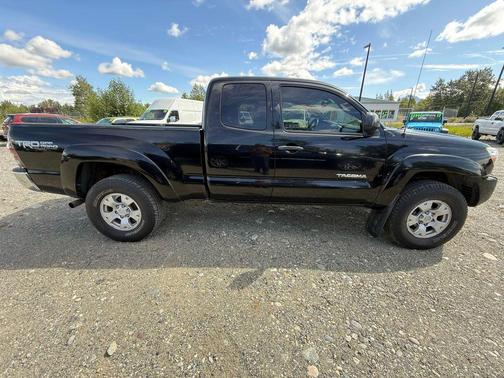2013 Toyota Tacoma Base