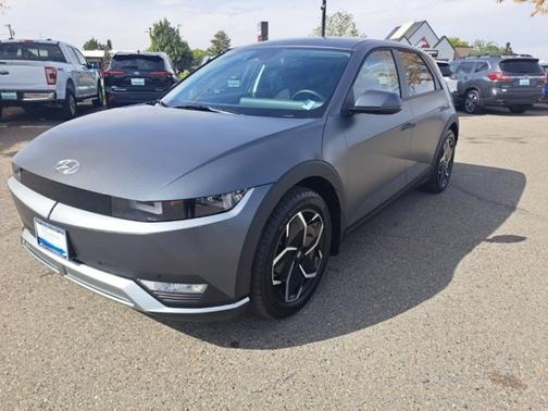 2024 Hyundai IONIQ 5 SEL