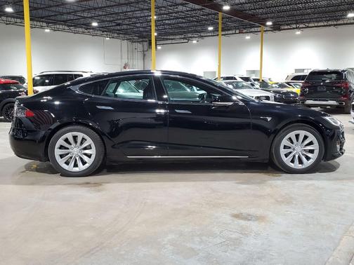 2017 Tesla Model S 75D