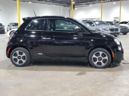 2015 FIAT 500e Battery Electric