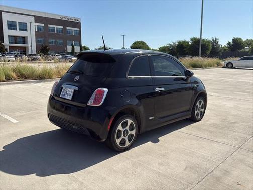 2015 FIAT 500e Battery Electric