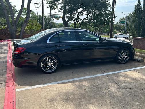 2017 Mercedes-Benz E-Class E 300 Sport