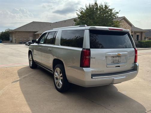 2017 Chevrolet Suburban Premier