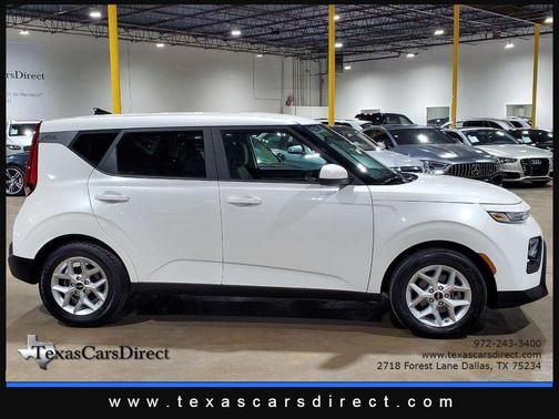 2022 Kia Soul LX