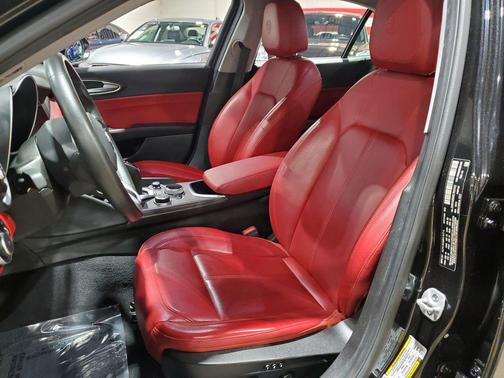 2020 Alfa Romeo Giulia Ti