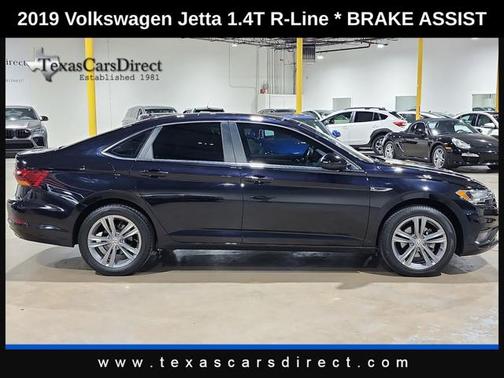 2019 Volkswagen Jetta 1.4T R-Line