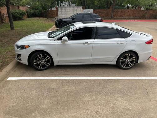 2020 Ford Fusion Titanium