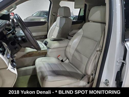 White Frost Tricoat 2018 GMC Yukon Denali