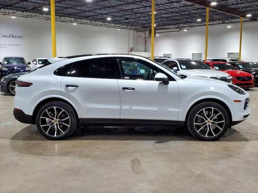 2021 Porsche Cayenne Base