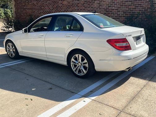 2014 Mercedes-Benz C-Class C 300 4MATIC Luxury